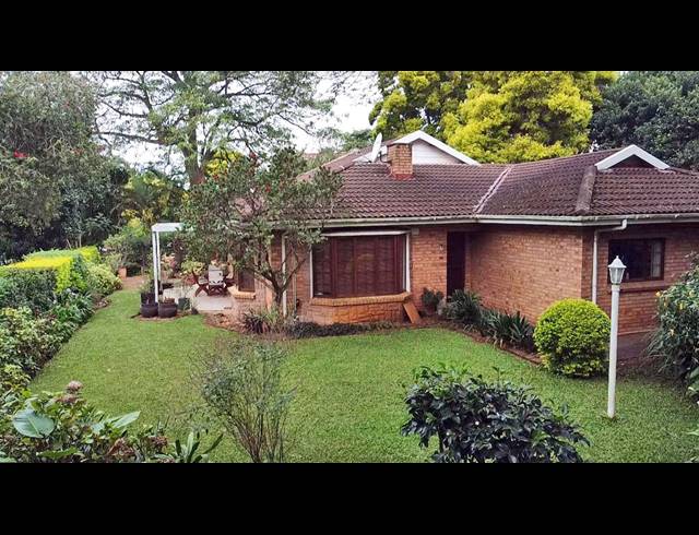 3 BEDROOM TOWNHOUSE FOR SALE IN GILLITTS